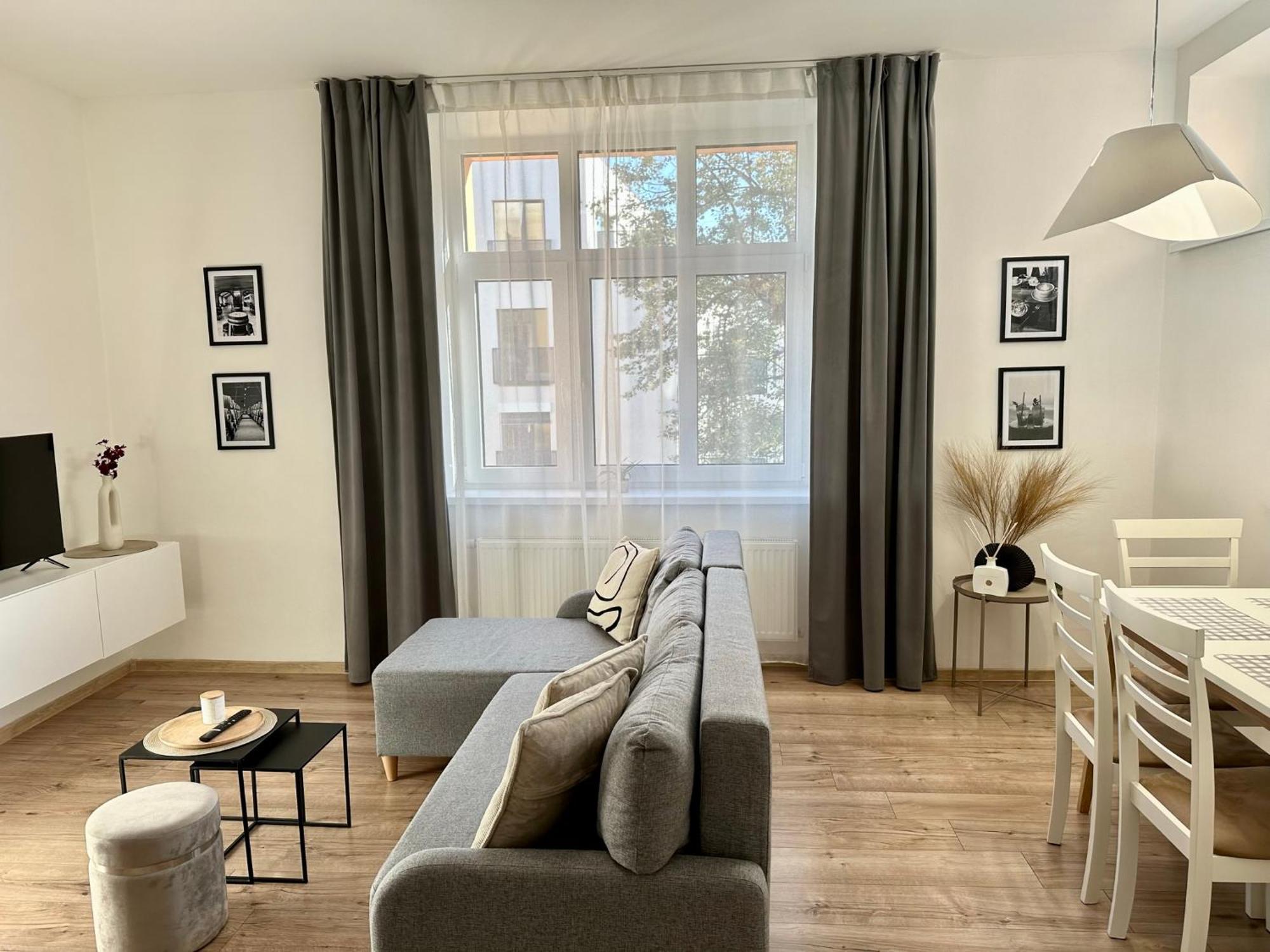 Apartman U Vystaviste Оломоуц Екстериор снимка